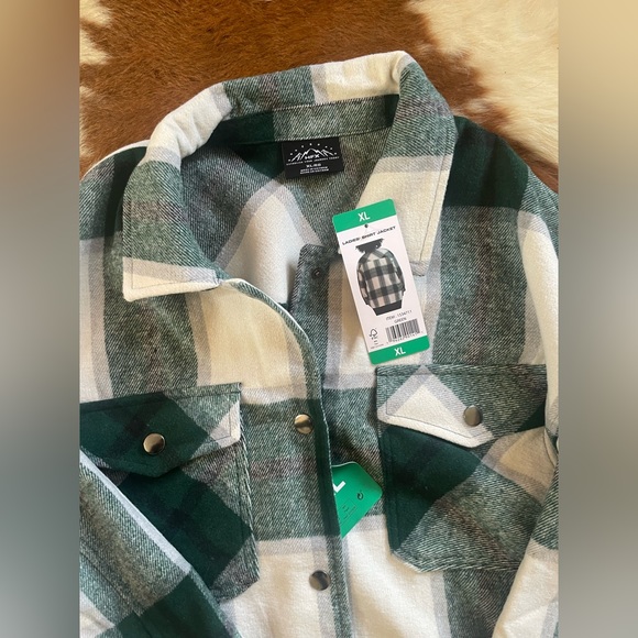 Women’s Green Plaid Shirt Jacket — Cozy fleece Shacket — Utility Plaid coat - Picture 2 of 2